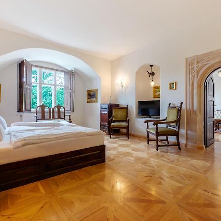 Schloss Purschenstein Neuhausen  Bilik gambar