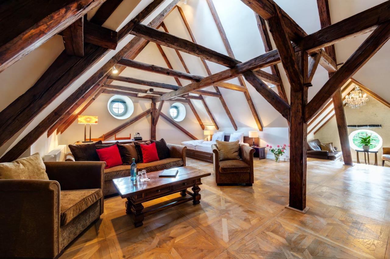 Schloss Purschenstein Neuhausen  Luaran gambar